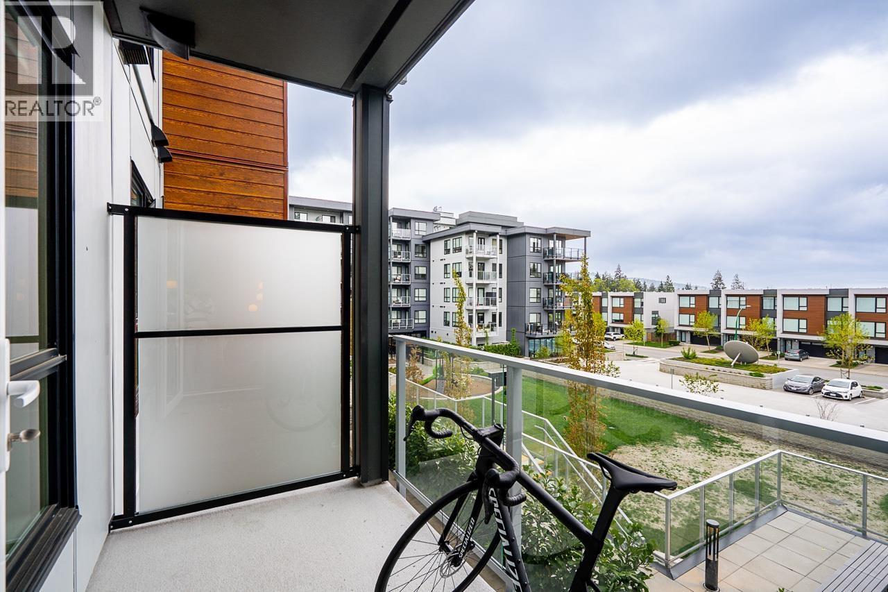 317 3594 MALSUM DRIVE, North Vancouver