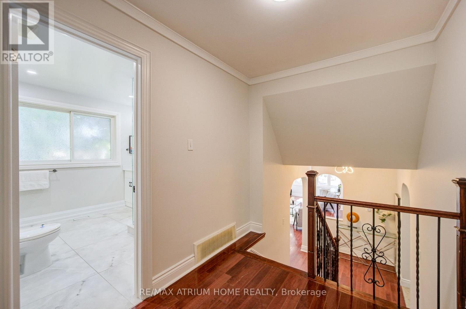 18 DOVERWOOD COURT - 16