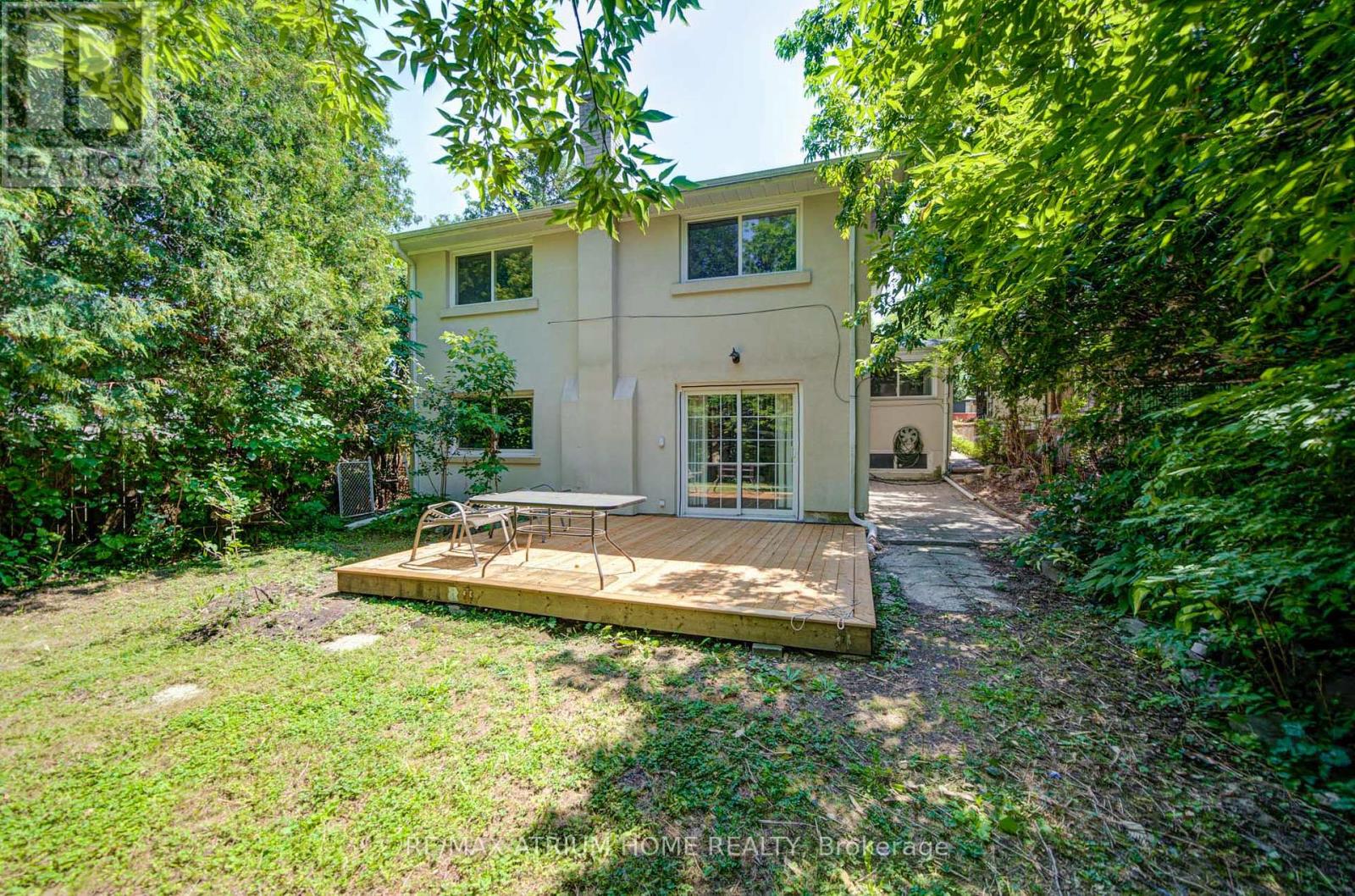 18 DOVERWOOD COURT - 50
