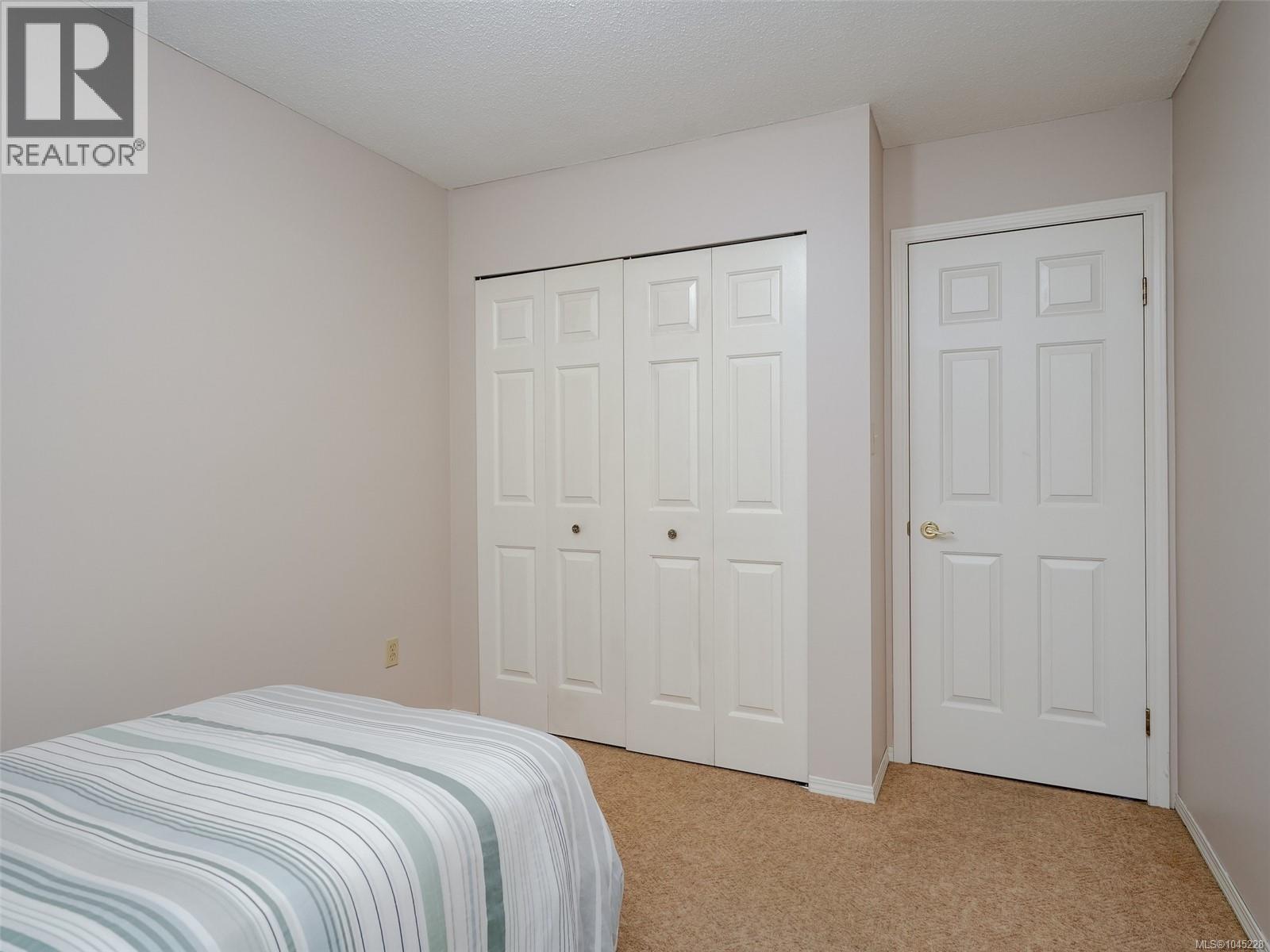 1867 Deborah Dr - Image 14