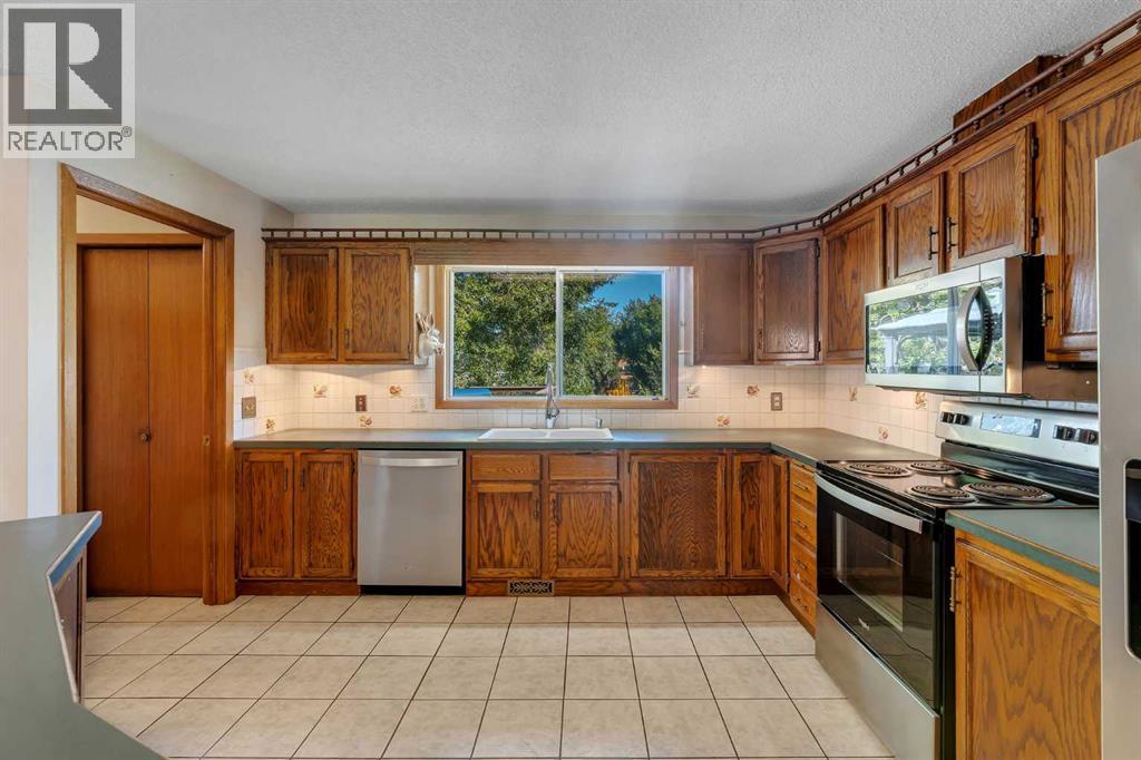 36 McKerrell Court SE - 9