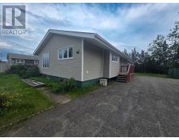 800 Balsam Crescent thumbnail 2