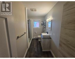 800 Balsam Crescent thumbnail 8