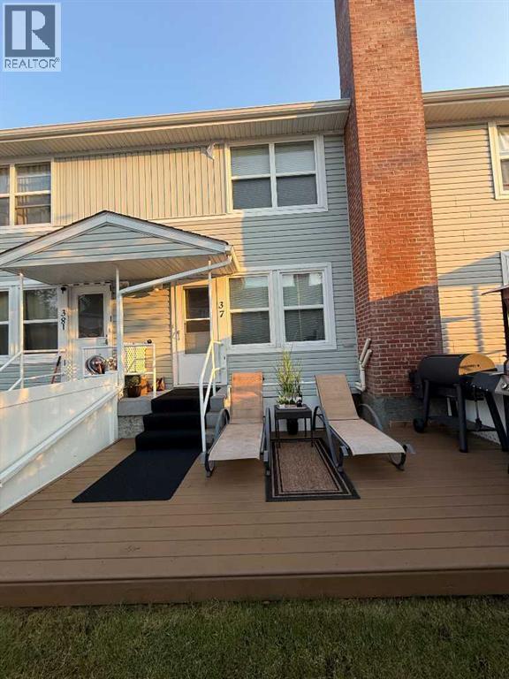 37 Poplar Crescent - 30