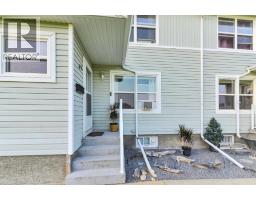 37 Poplar Crescent, Springbrook, AB T4S1V3 Photo 32