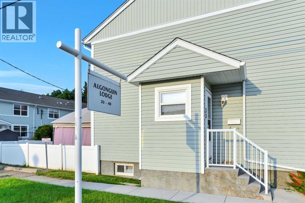 37 Poplar Crescent - Image 36