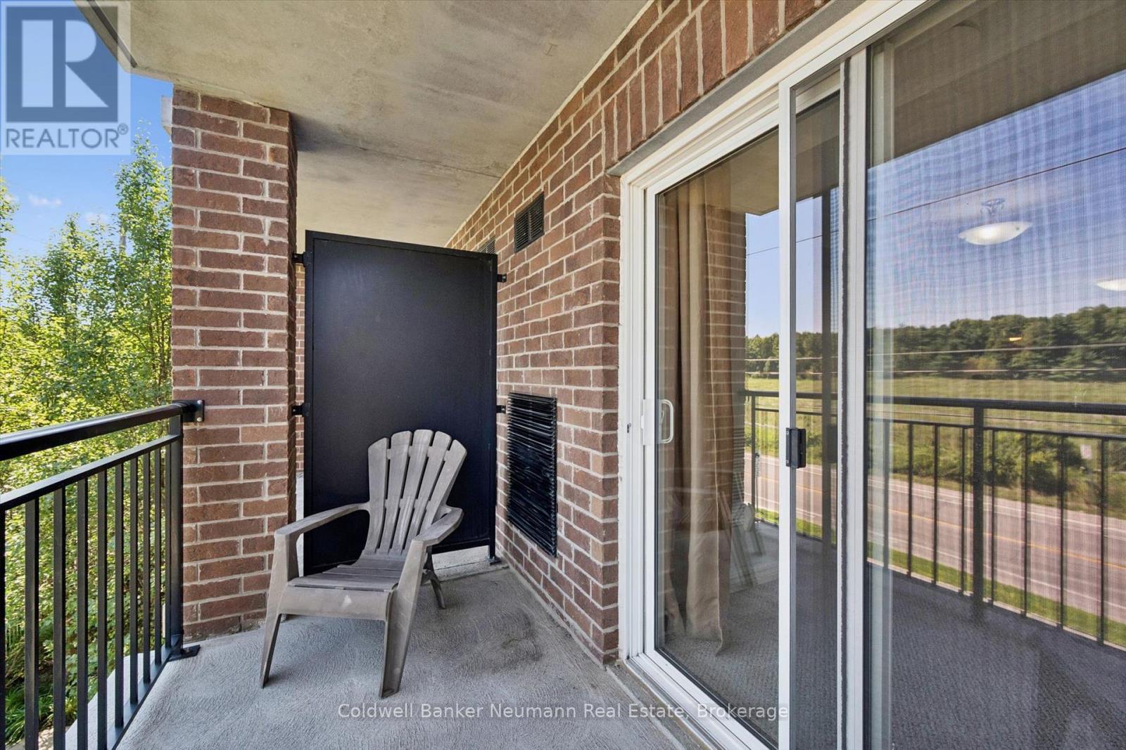 #301 45 KINGSBURY SQUARE - Image 22