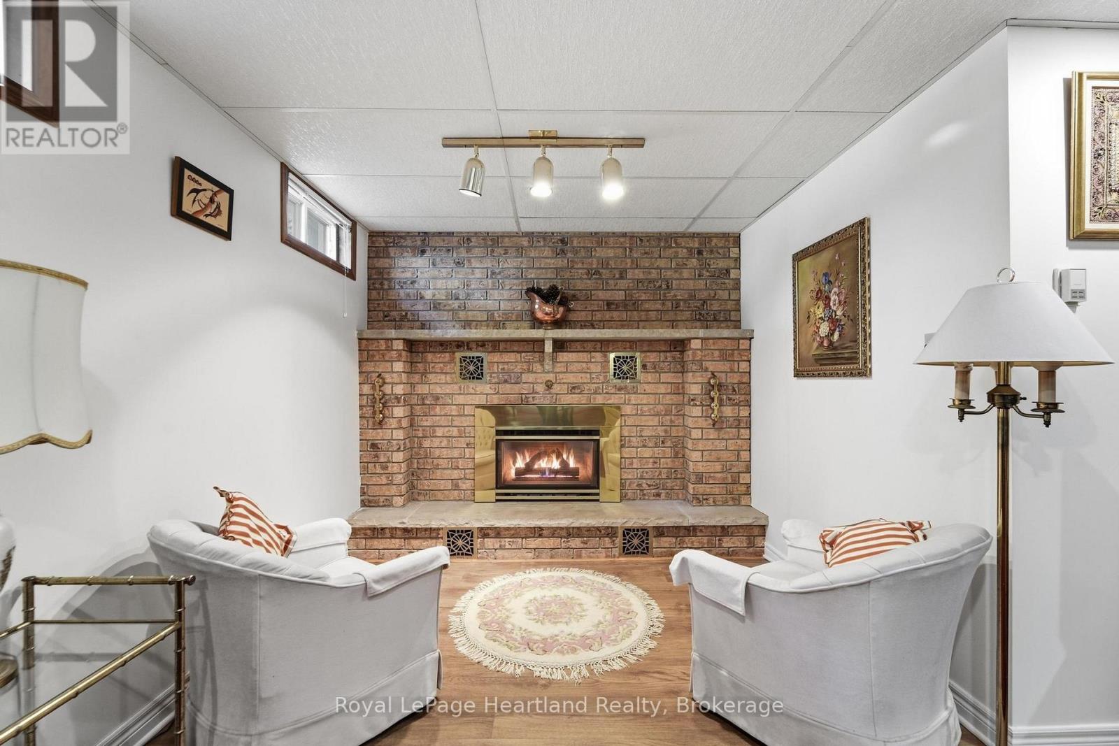 24 LEONARD DRIVE - Image 26
