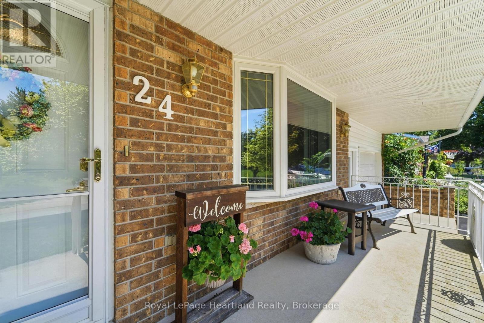 24 LEONARD DRIVE - Image 3