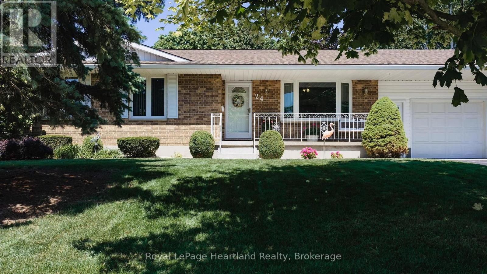 24 LEONARD DRIVE - Image 36