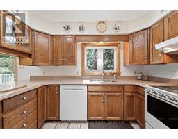 Laundry room - 24 Leonard Drive, Goderich), ON N7A4K6 Photo 13