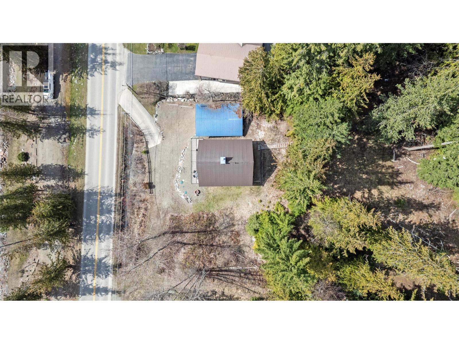 7577 Squilax Anglemont Road - 5