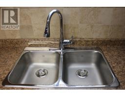 Lower - 57 Carus Avenue, Toronto, ON M6G2A5 Photo 10