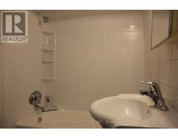 Lower - 57 Carus Avenue, Toronto, ON M6G2A5 Photo 14