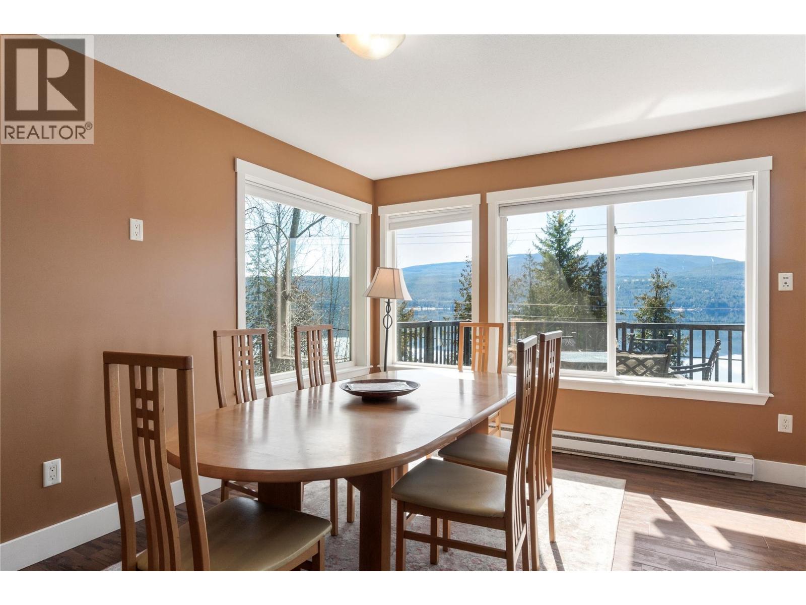 7577 Squilax Anglemont Road - 20