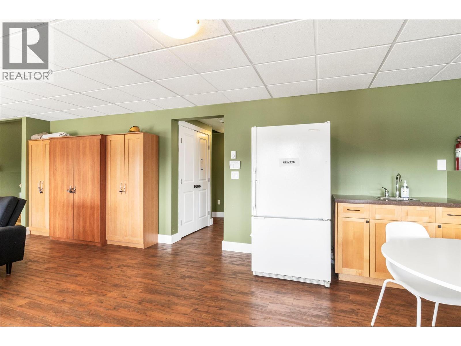 7577 Squilax Anglemont Road - 30