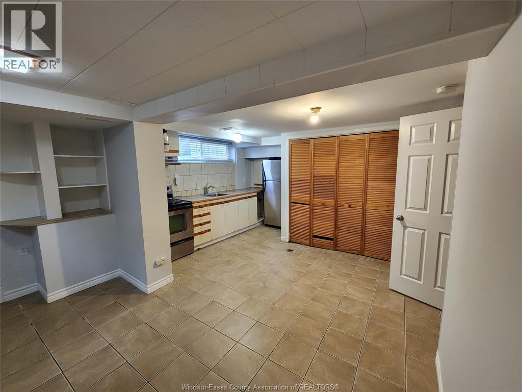 45 ALOMA CRESCENT - 18