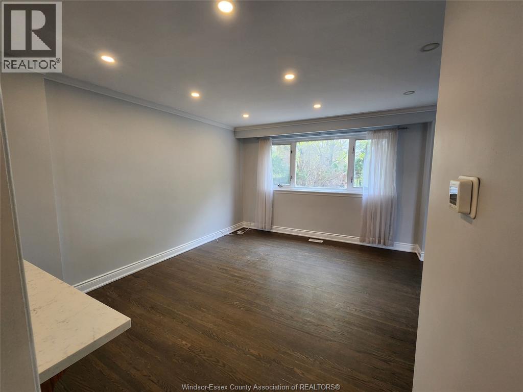 45 ALOMA CRESCENT - 6