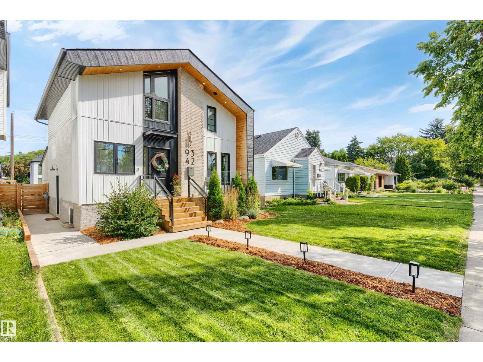 9342 74 AV NW - Image 45