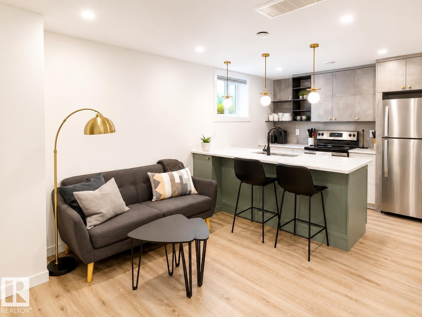 9342 74 AV NW - Image 31