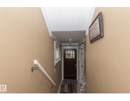 9623 110a Av Nw, Edmonton, AB T5H1J8 Photo 15