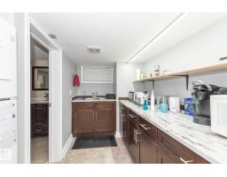 9623 110a Av Nw, Edmonton, AB T5H1J8 Photo 30