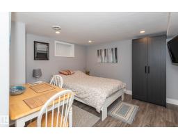 9623 110a Av Nw, Edmonton, AB T5H1J8 Photo 32