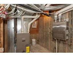 9623 110a Av Nw, Edmonton, AB T5H1J8 Photo 40