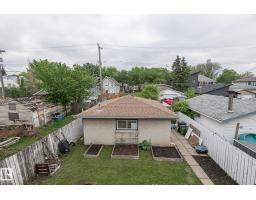 Bedroom 3 - 9623 110a Av Nw, Edmonton, AB T5H1J8 Photo 6
