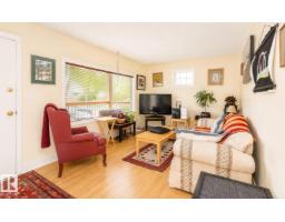 9623 110a Av Nw, Edmonton, AB T5H1J8 Photo 7