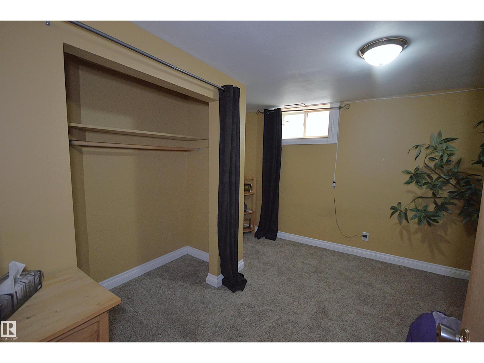 4802 50 Street - Photo 24
