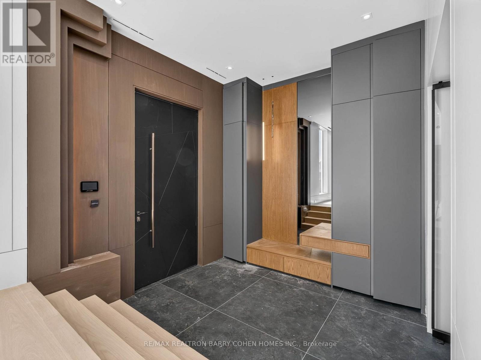 26 CLINTON DRIVE - 2