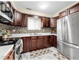 150 Centre Street S, Oshawa, ON L1H4A4 Photo 10