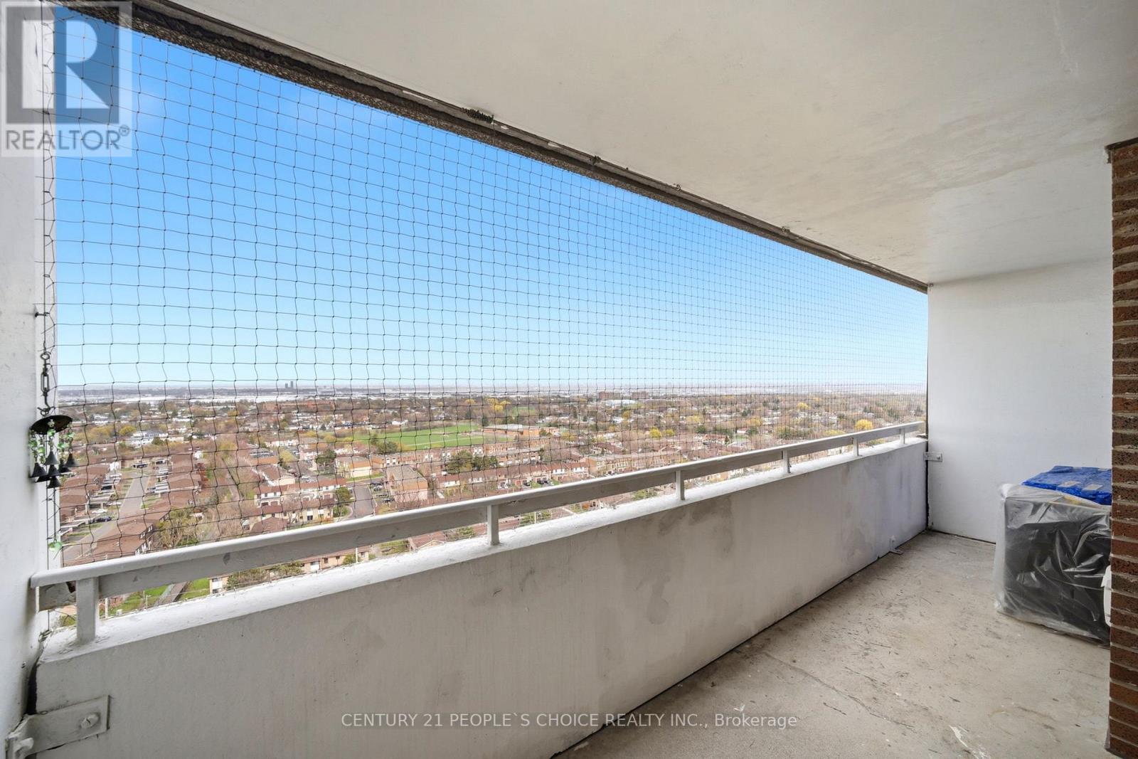 #2109 18 KNIGHTSBRIDGE ROAD - 17