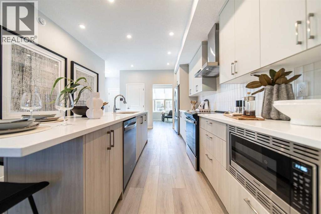 520 Tekarra Drive NW - Image 3