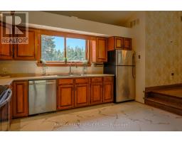 1045 Tremaine Avenue S, North Perth, ON N4W3G9 Photo 32