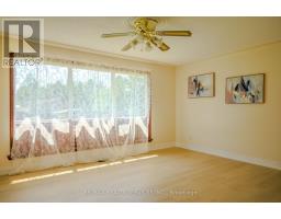 1045 Tremaine Avenue S, North Perth, ON N4W3G9 Photo 39