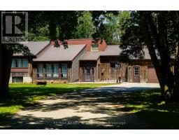 1045 Tremaine Avenue S, North Perth, ON N4W3G9 Photo 9