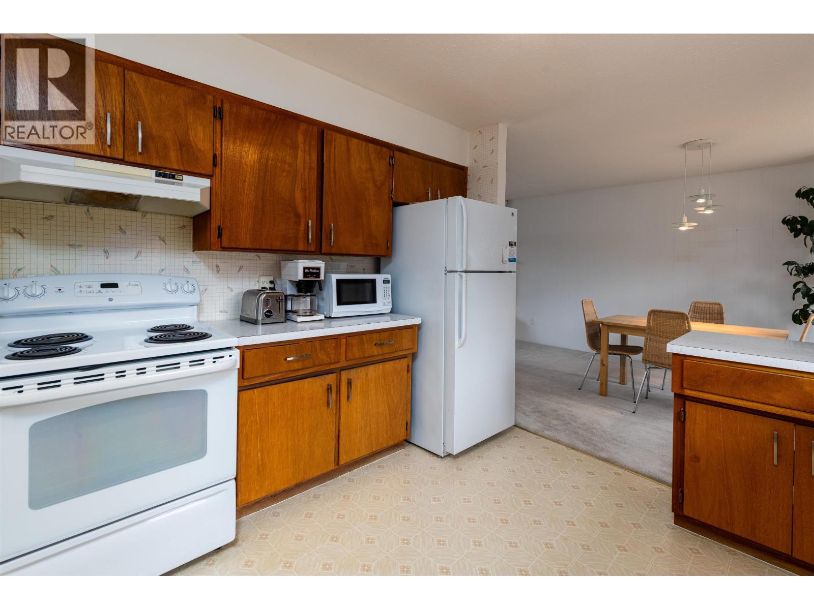 2214 EVERGREEN STREET - 5