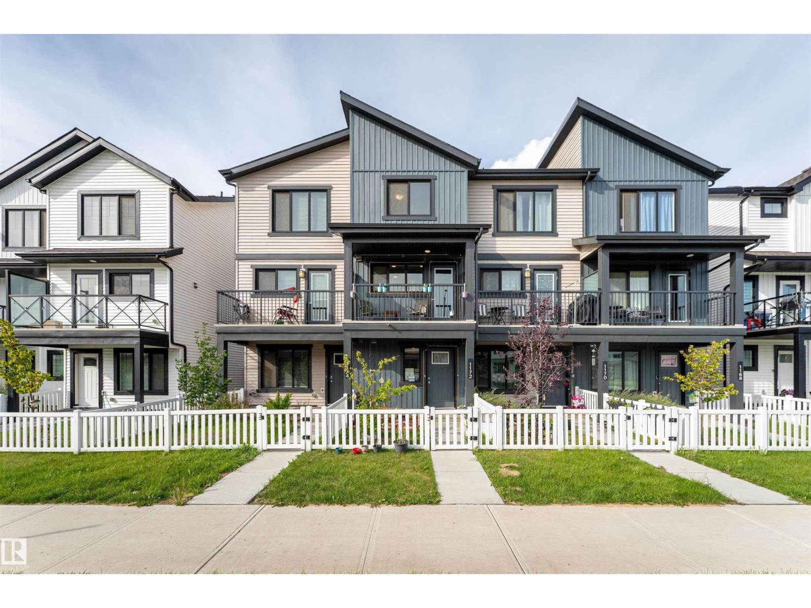 1172 Aster Boulevard NW - 1