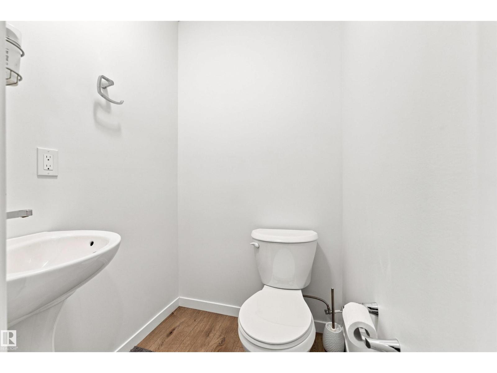 1172 Aster Boulevard NW - Image 11