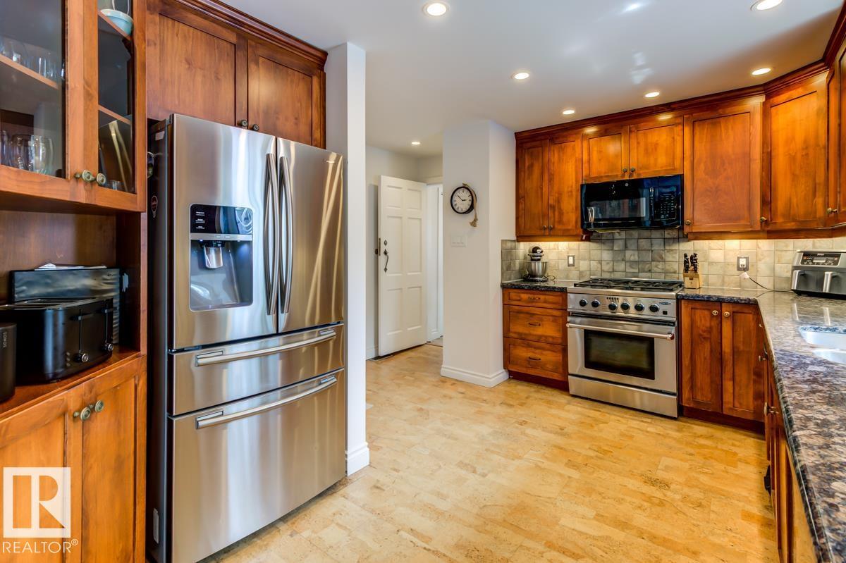 11619 SASKATCHEWAN DR NW - Image 21