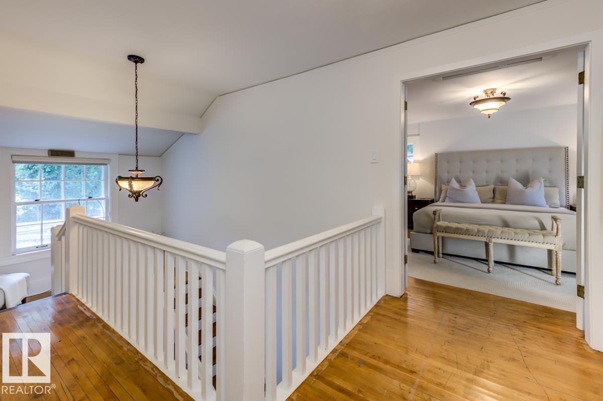 11619 SASKATCHEWAN DR NW - Image 36