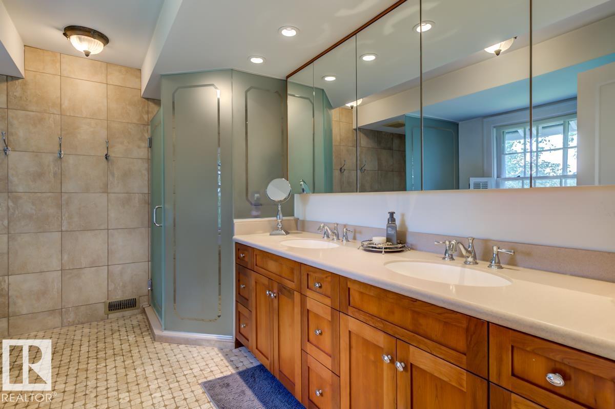 11619 SASKATCHEWAN DR NW - Image 42