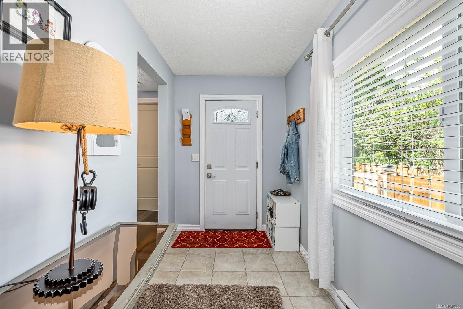 2140 Stadacona Dr - Image 6