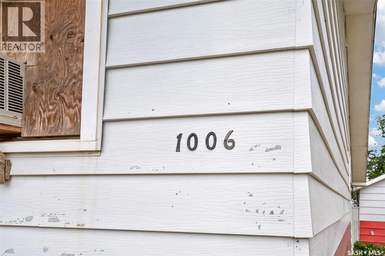 1006 Warner STREET SW - 2