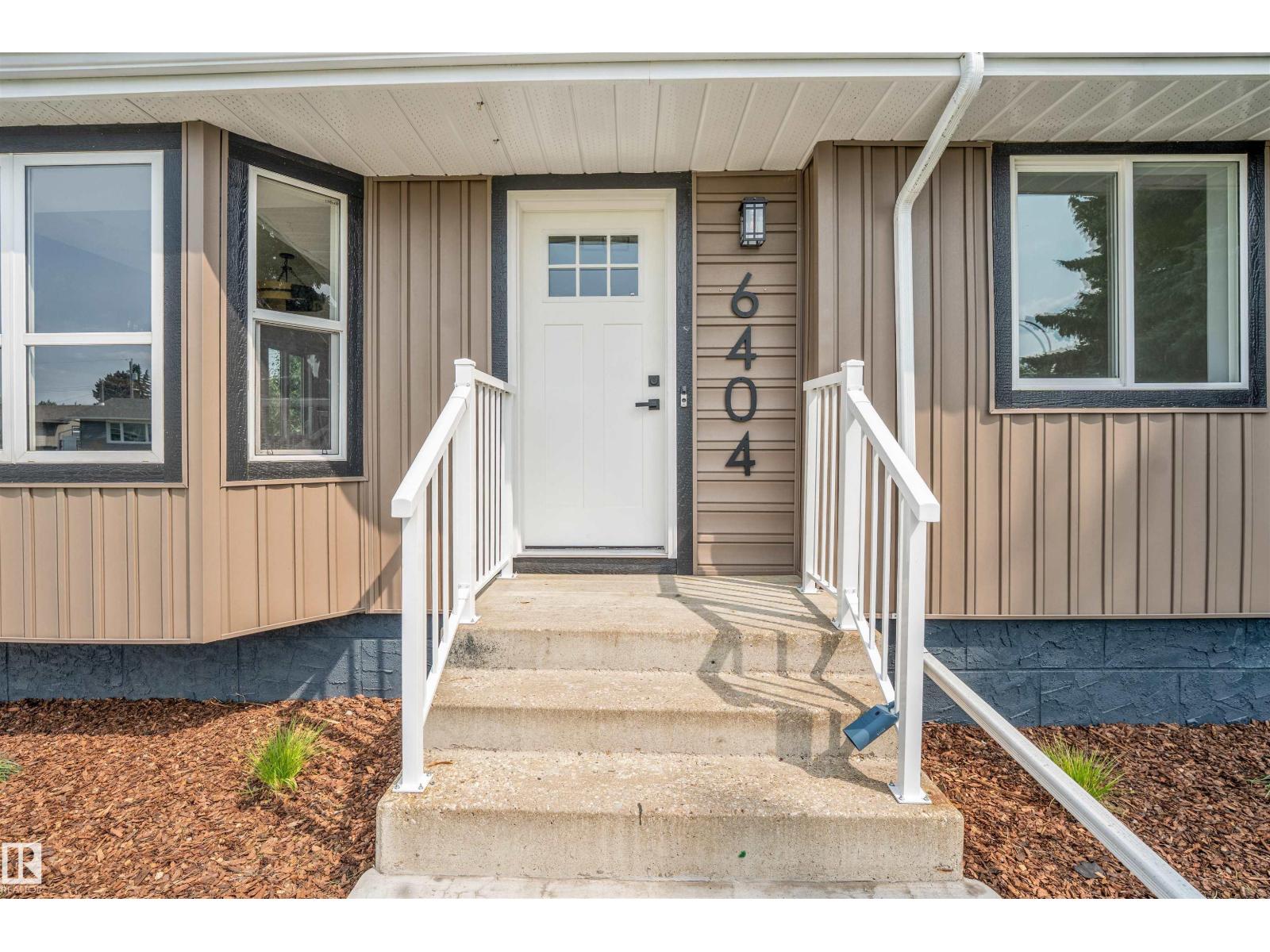 6404 88 AV NW - Image 45
