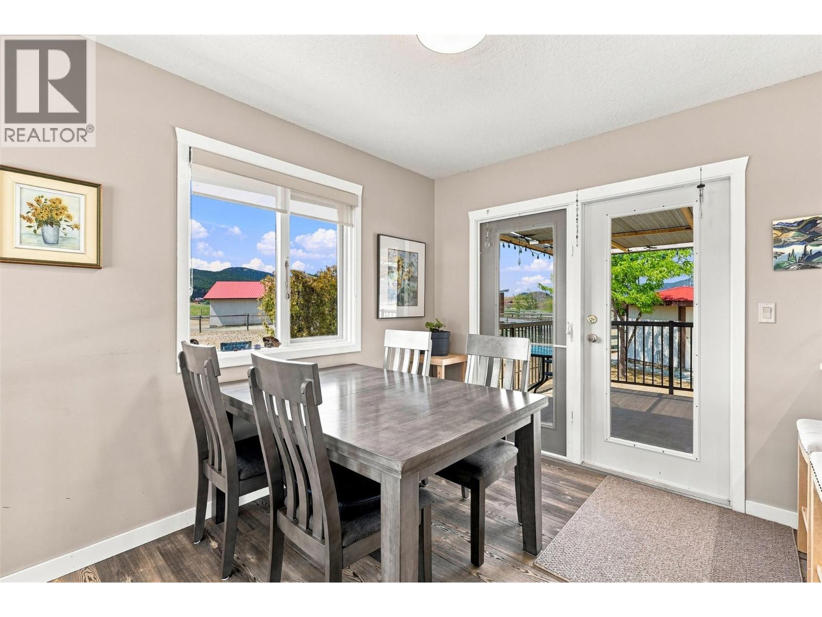 8060 BARNHARTVALE Road - 18