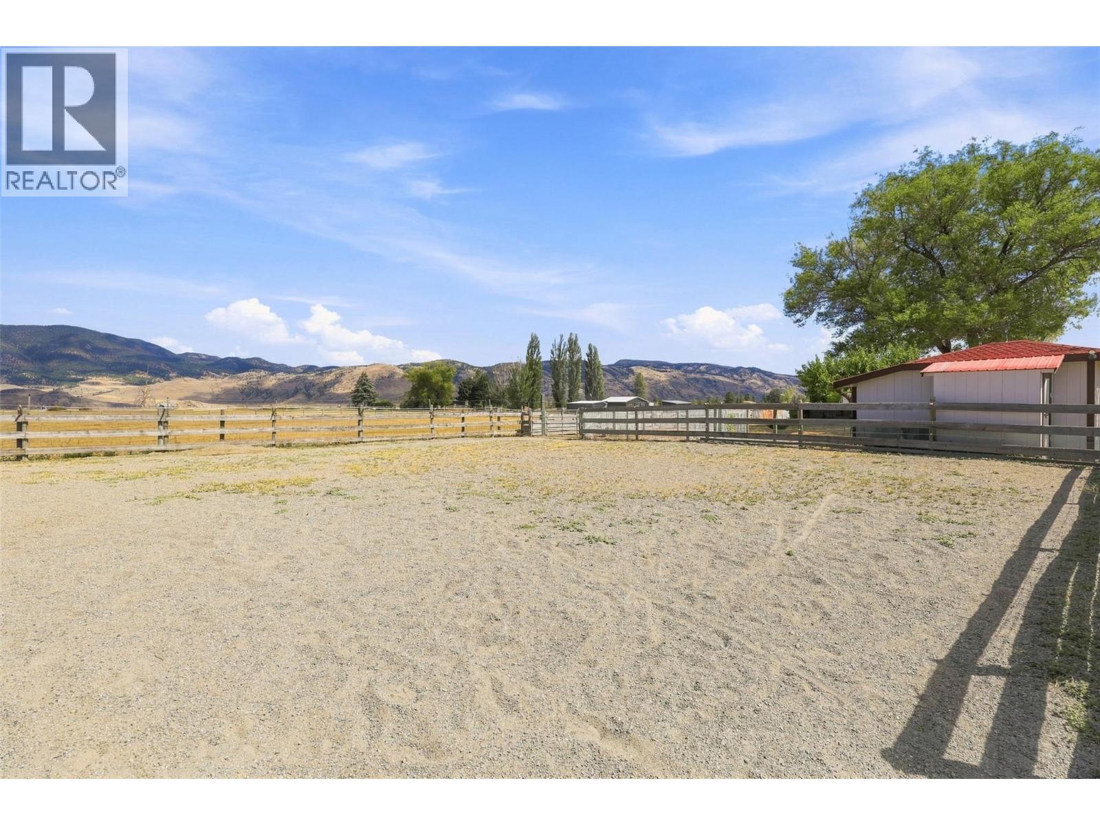 8060 BARNHARTVALE Road - 48
