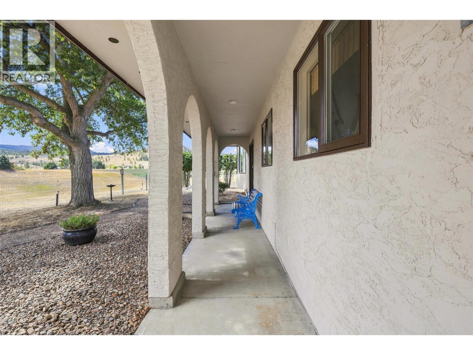 8060 BARNHARTVALE Road - Image 6